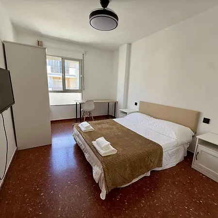 Bright & Spacious In Centre * Nerja