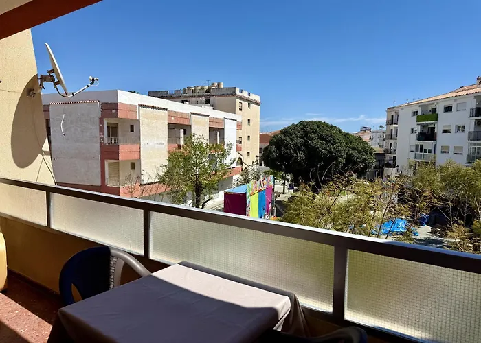 Bright & Spacious In Centre Apartment Nerja