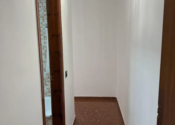 Apartment Bright & Spacious In Centre Nerja