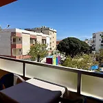 Bright & Spacious In Centre Апартаменты Нерха